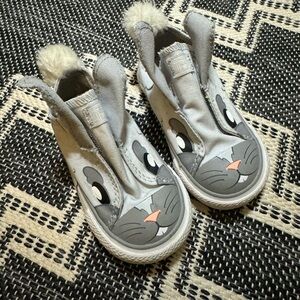 Converse Bunny shoes